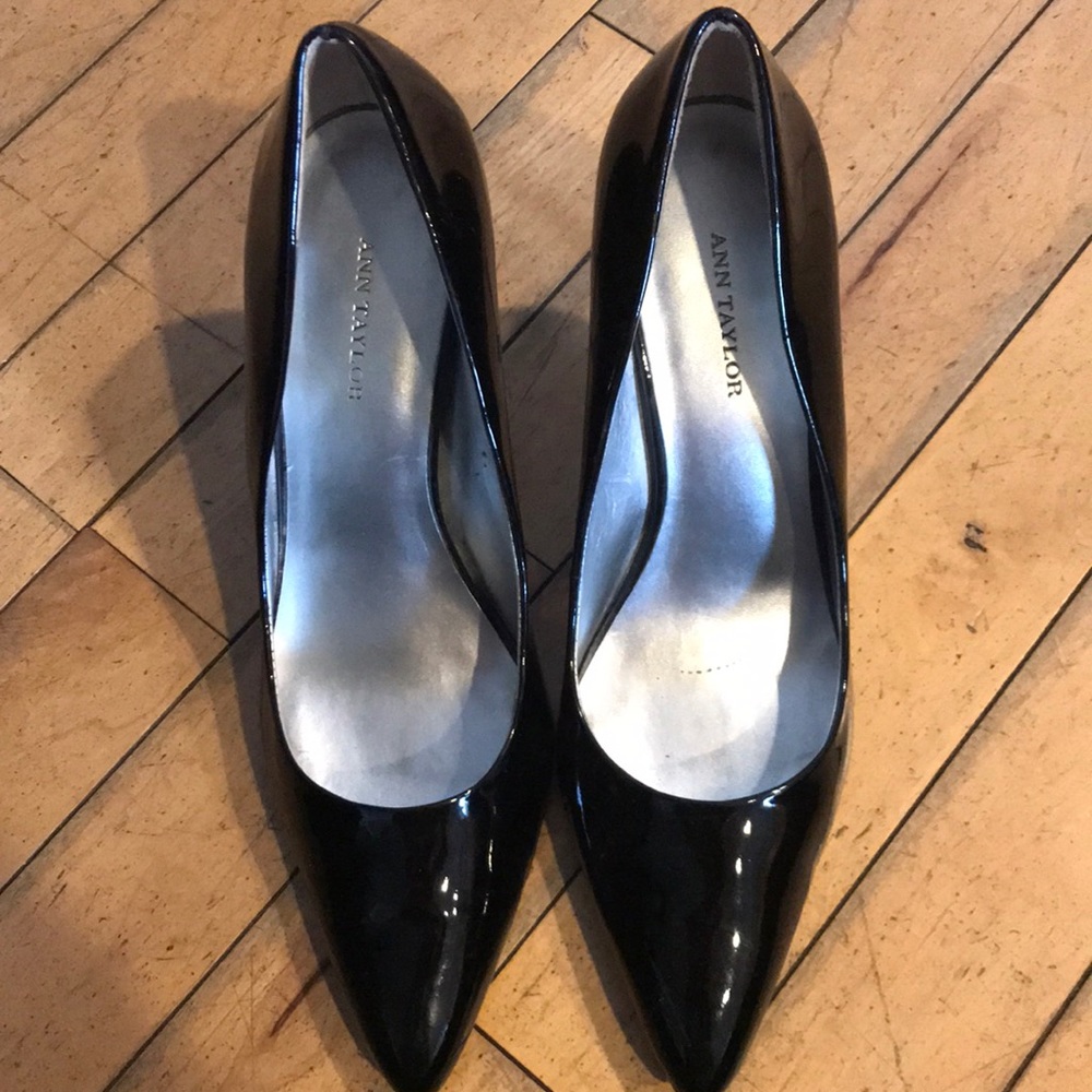 Ann Taylor Pumps
